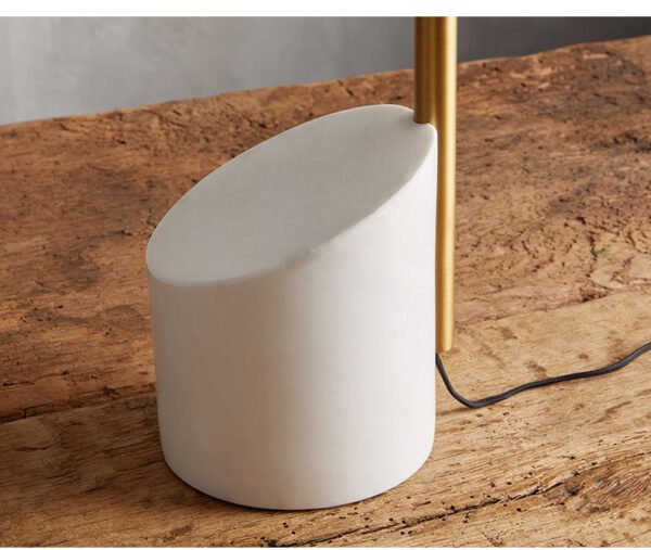 O1CN01Kw76Ll1sR32W8PlF5_!!2200774275762-0-cib Simple Decorative Table Lamps Study Bedroom Bedside Table Lamps